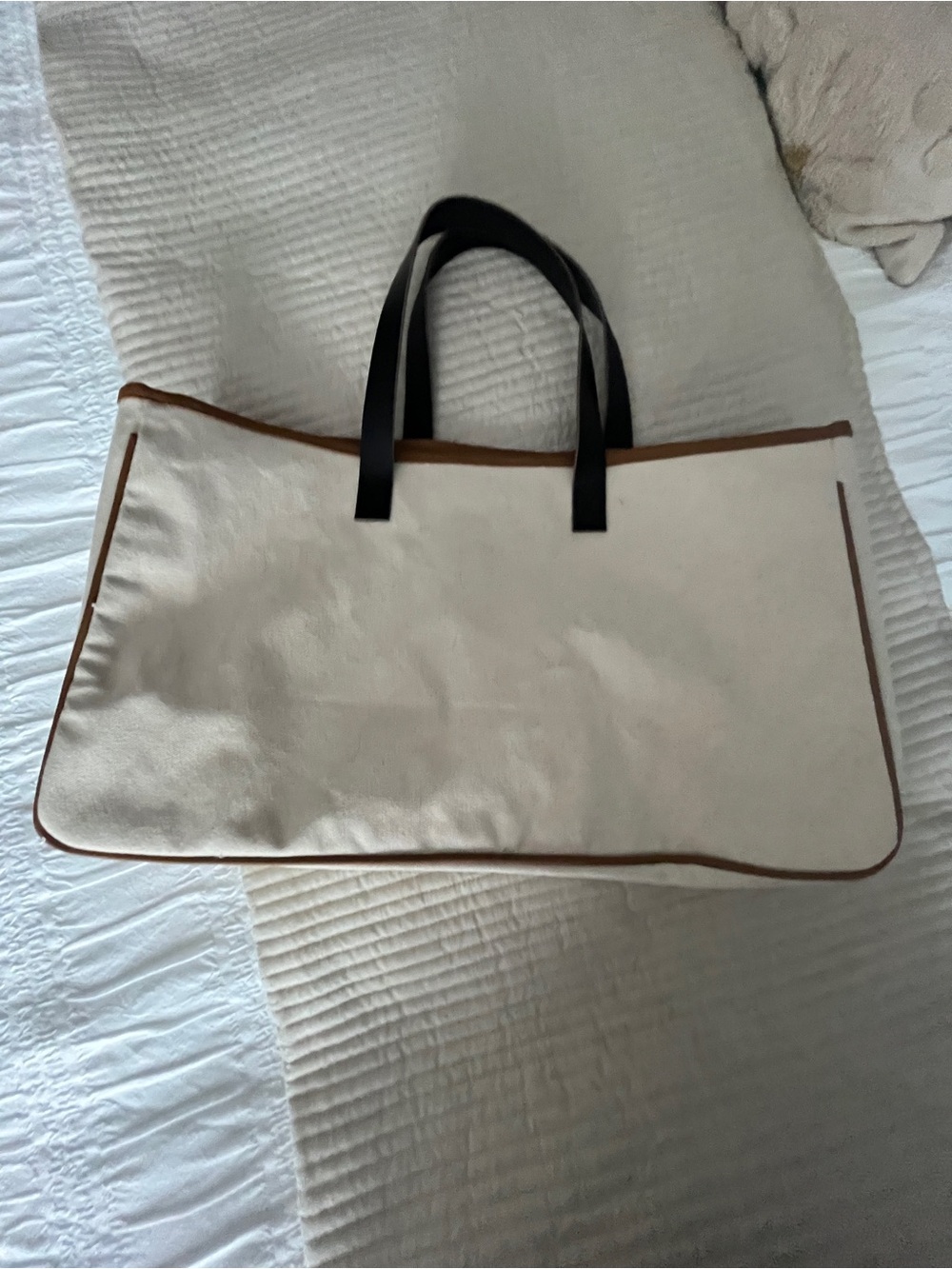 Jilly Box Canvas 'Road Trip' Tote Bag in Cream with Black Handles - Picture 2 of 5